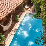 5 BR Casa Mejia