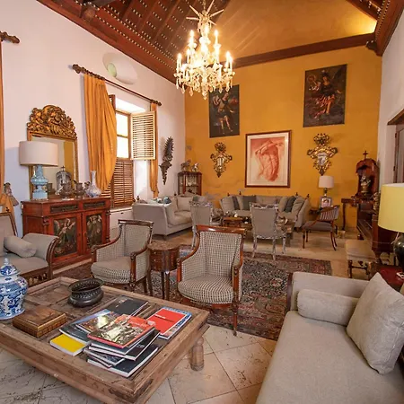 5 Bedroom Casa Mejia Hotel
