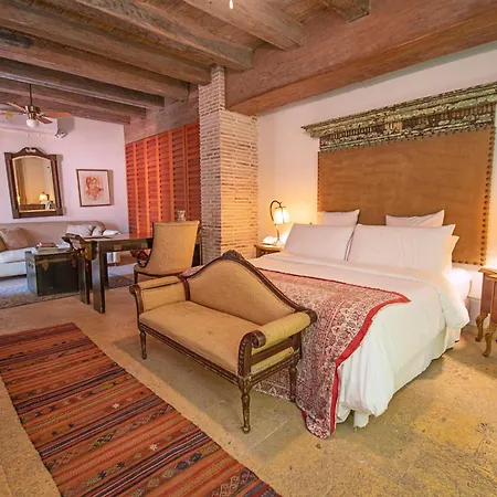 5 Bedroom Casa Mejia Hotel Cartagena